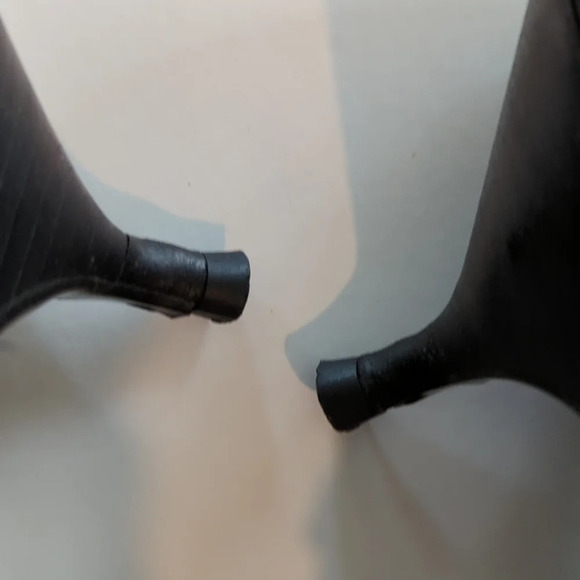 Fendi Embroidered black satin kitten Heels size 6 - Picture 9 of 12